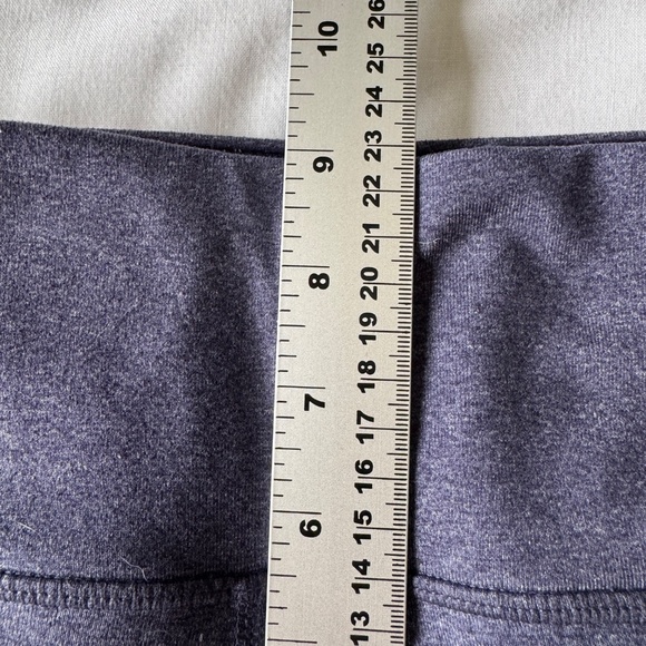 Lululemon Women's Athletic Performance Yoga Capri Legging Pants Purple 6 Running - Picture 9 of 13